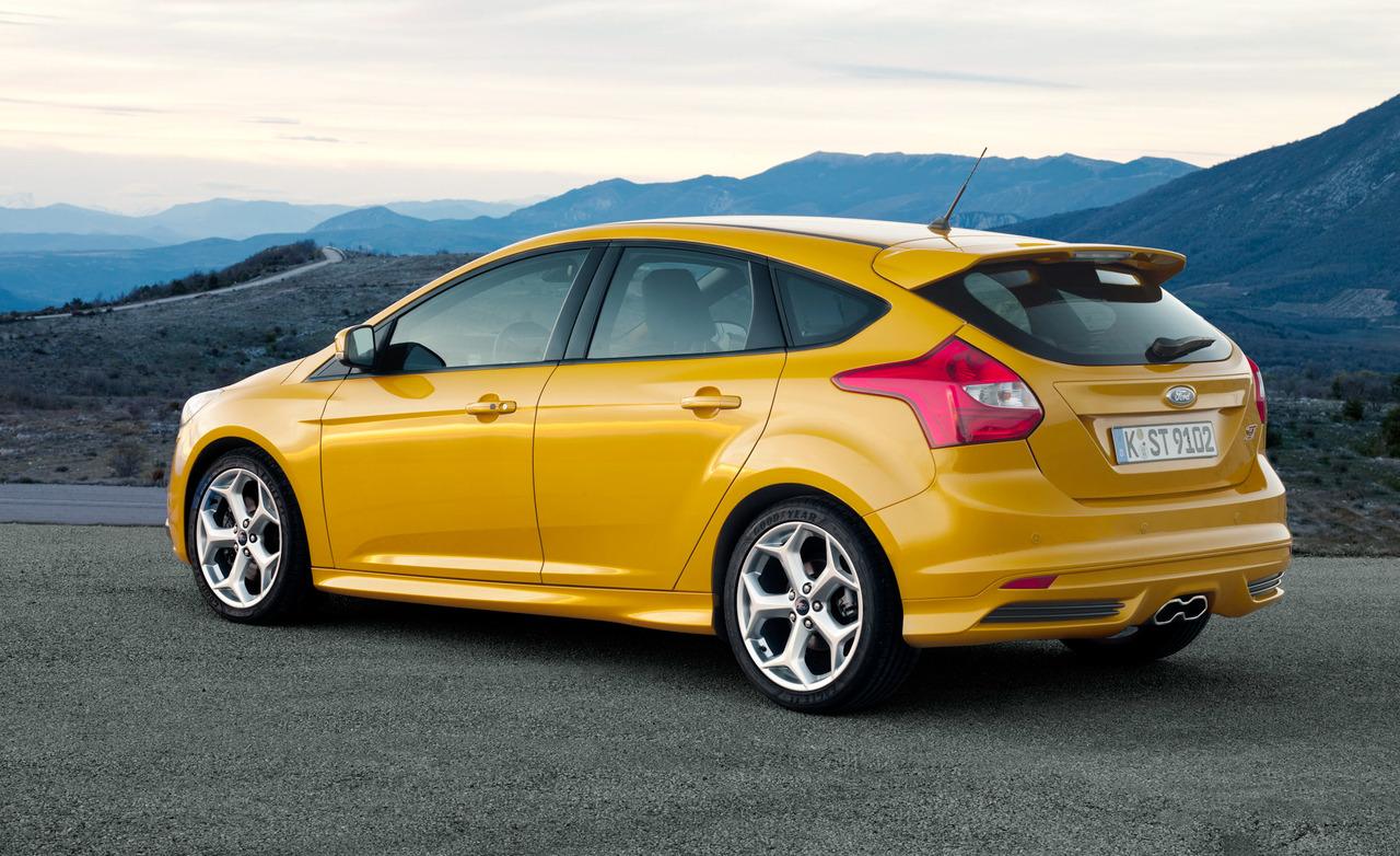 2013-ford-focus-st.jpg