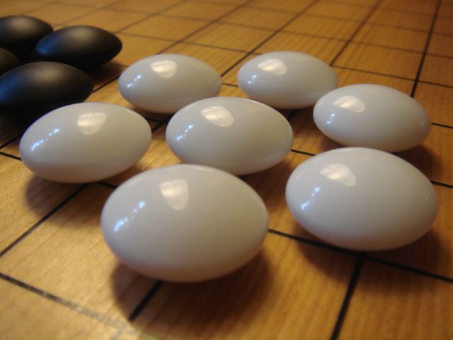 Japanese 10 mm glass stones