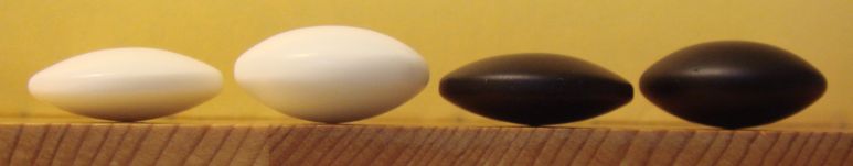 Japanese 10 mm and Korean 7~8 mm glass stones