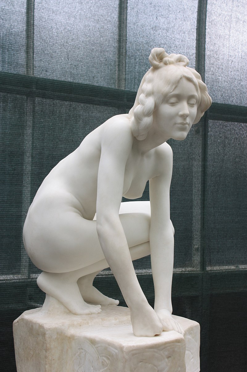 800px-Elf_by_William_Goscombe_John,_Kibble_Palace.jpg